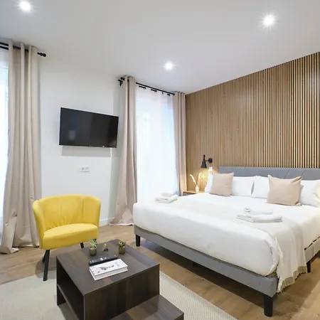 Lovely Apartments - Loft De Lujo En La Mejor Ubicacion De Madrid Exterior photo